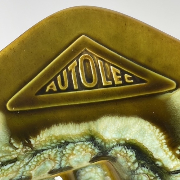 Advertising Ashtray by Sunburst Canada made for Auto Electric Services - Picture 9 of 11